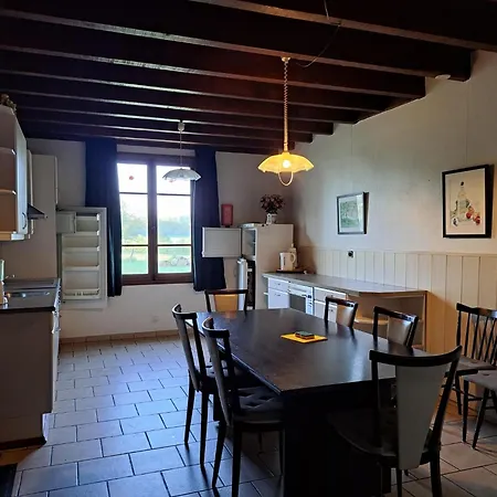 Comfortable With Spacious Garden Ygrande
