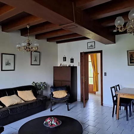 Comfortable With Spacious Garden Holiday home