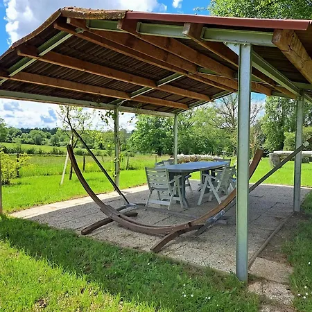 Comfortable With Spacious Garden Holiday home