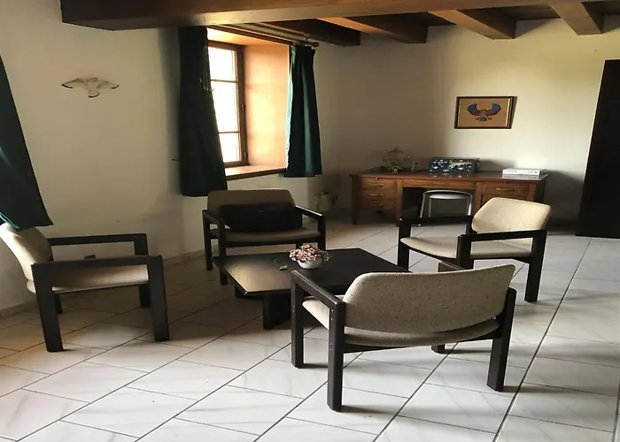 Comfortable With Spacious Garden 別荘 *